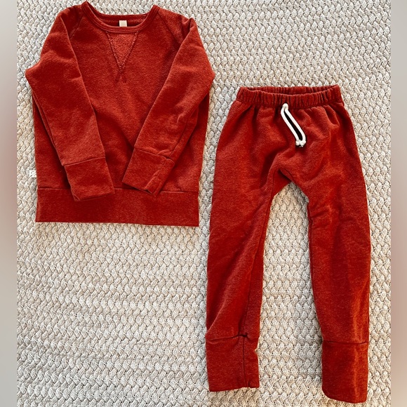 Childhoods Clothing Other - Childhoods Clothing Pullover Crew & Gusset Pants